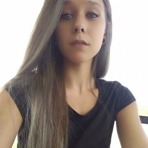 Meet your Posher, Leah